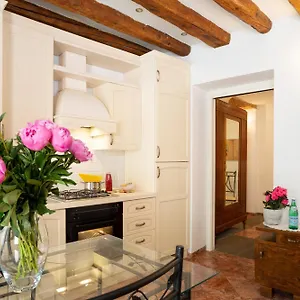 Apartment La Castellana, Bergamo
