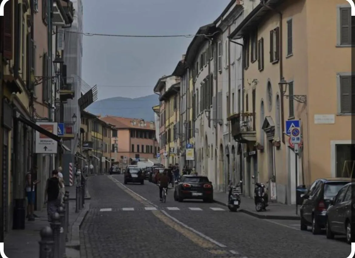 Un Piccolo Rifugio Nel Borgo Apartment Bergamo